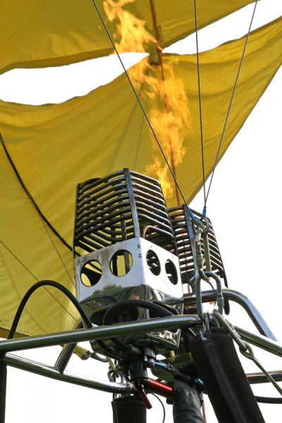 Free hot air balloon image with burners firing