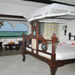 Private balconies are featured in all rooms overlooking the beautiful Indian Ocean